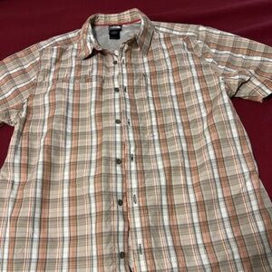 The North Face men's short sleeve shirt size Large